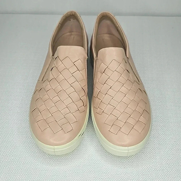 Ecco Women's Blush Pink Leather Woven Slip-on Sneaker Size 9 - Picture 3 of 16